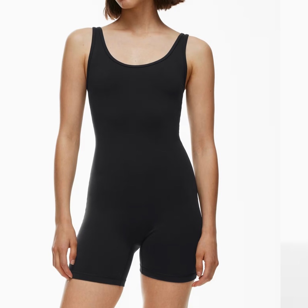 TNAlife Shake It 5” Romper